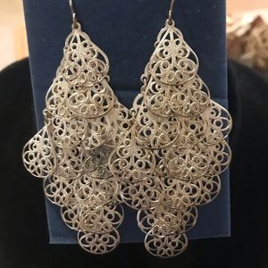 New Avon Filigree Dangle Earrings Silvertone